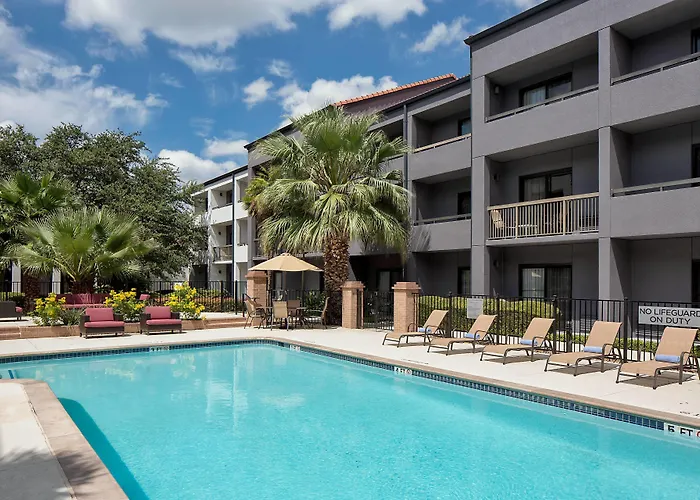 Courtyard By Marriott San Antonio Downtown