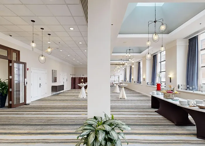 Holiday Inn San Antonio-Riverwalk By Ihg